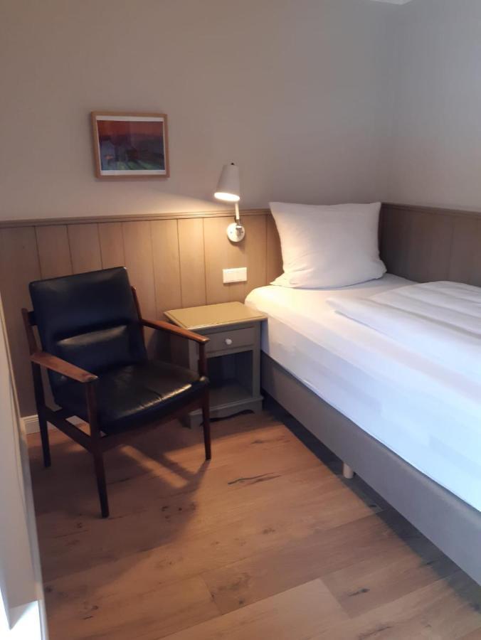 Tetens Hotel 3*